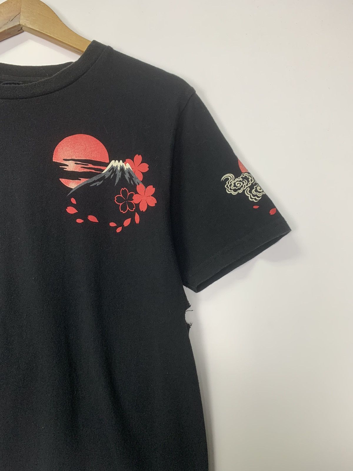 Vintage Vintage Japanesse Sukajan T-shirt Size US M / EU 48-50 / 2 - 8 Thumbnail