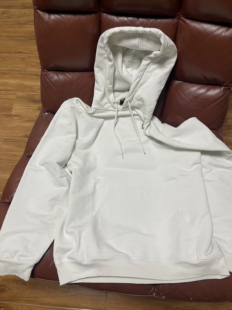 Balenciaga Balenciaga Cola Sweater, Stone Grey Size US S / EU 44-46 / 1 - 1 Thumbnail