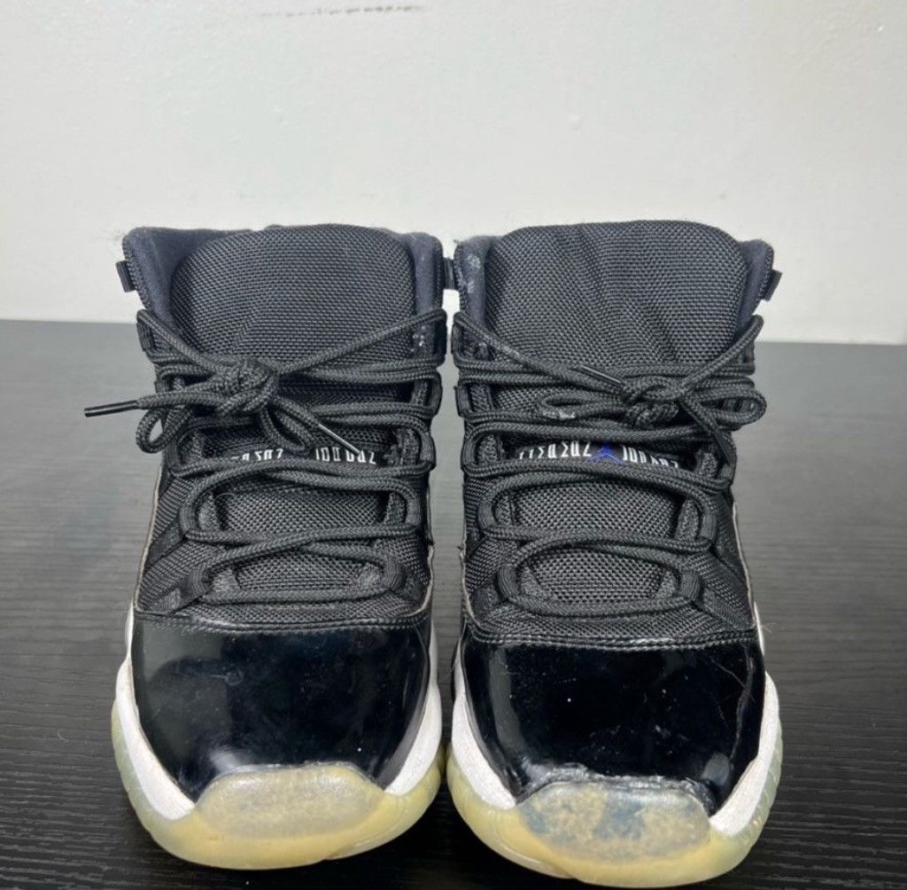 Jordan Brand Air Jordan 11 Retro 'Space Jam' SIZE 6.5 Size US 6.5 / EU 39-40 - 3 Thumbnail