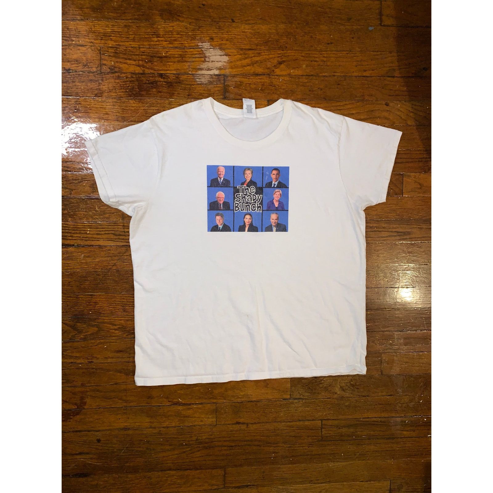 Gildan Shady Bunch Political Parody T Shirt XL Gildan Humor Tee Size US L / EU 52-54 / 3 - 2 Thumbnail