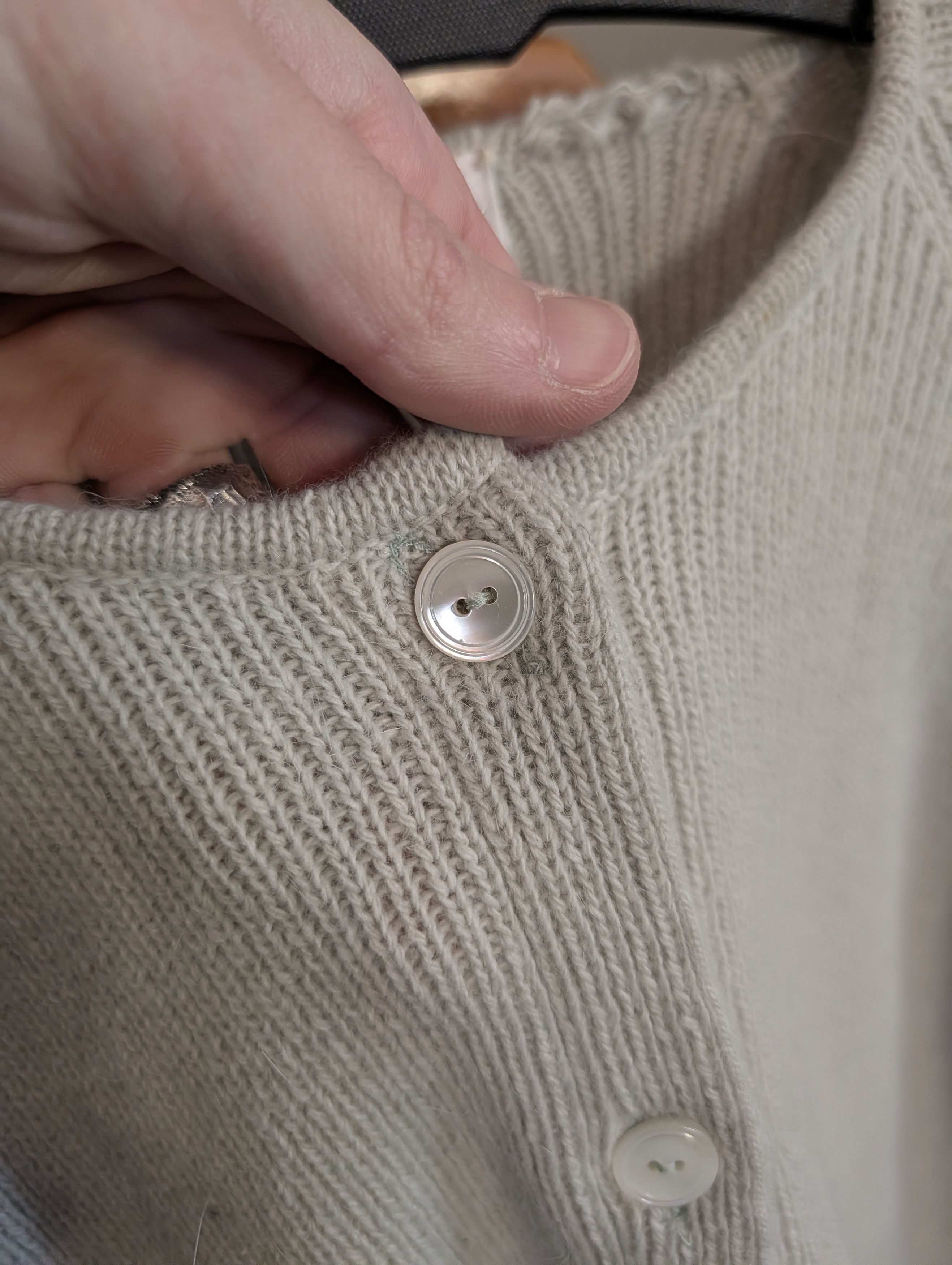 Les Copains VTG angora wool knit lt. Green cardigan sweater 2/M Size M / US 6-8 / IT 42-44 - 3 Thumbnail