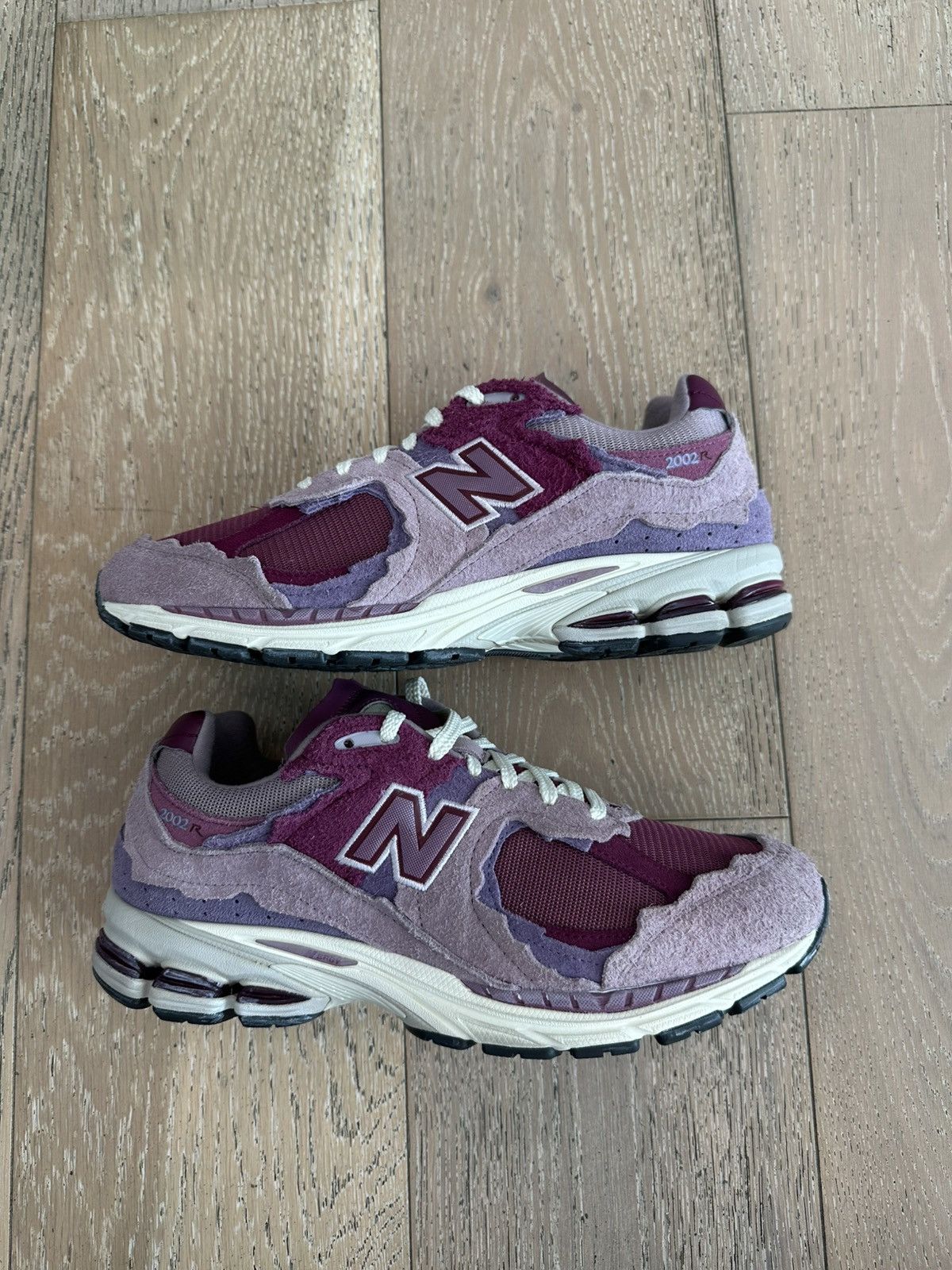 New Balance New Balance 2002R Protection Pack Pink Size US 10.5 / EU 43-44 - 4 Thumbnail
