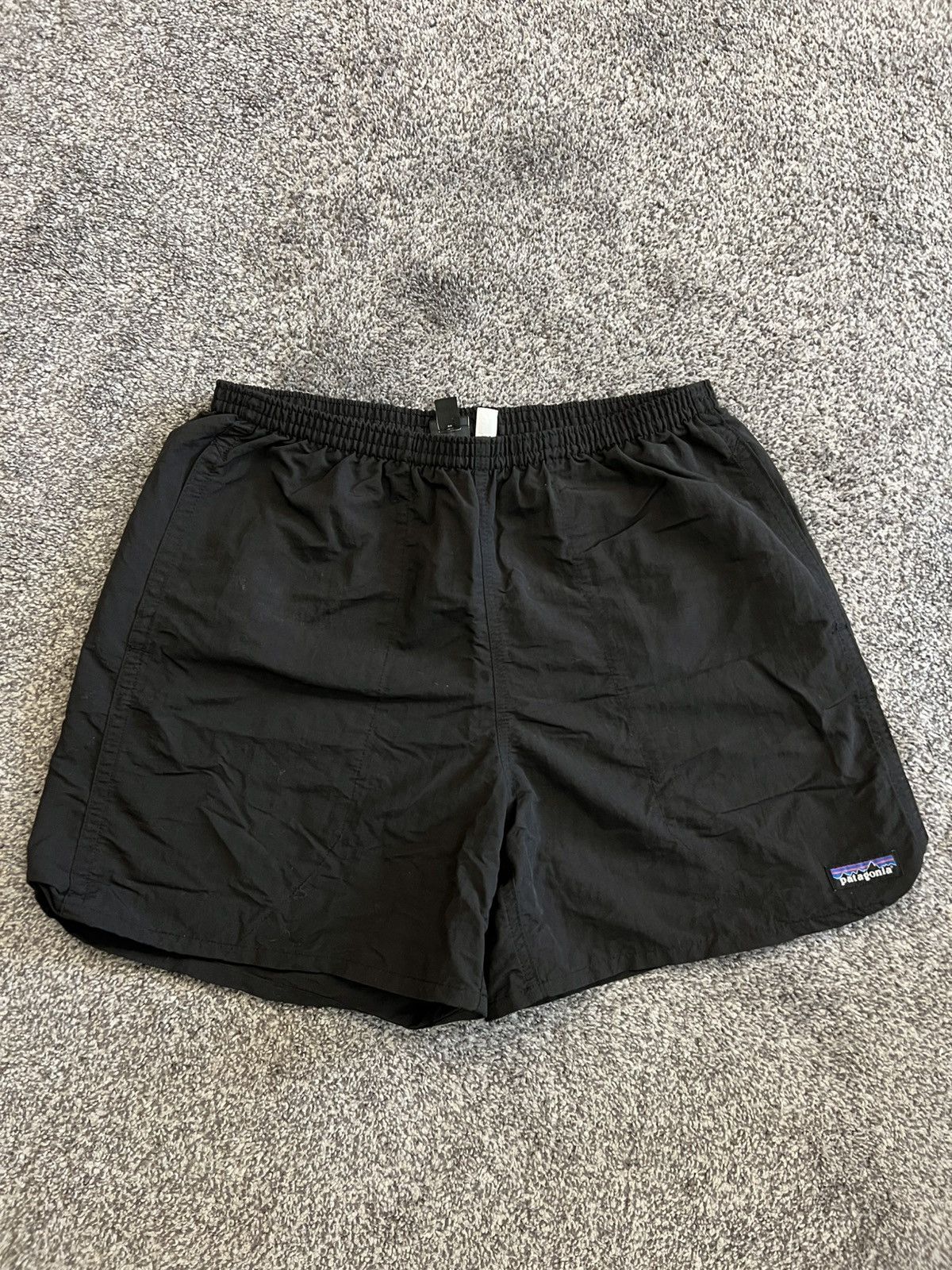 Patagonia Men’s Patagonia 5inch Baggies Shorts Black Size US 31 - 1 Thumbnail