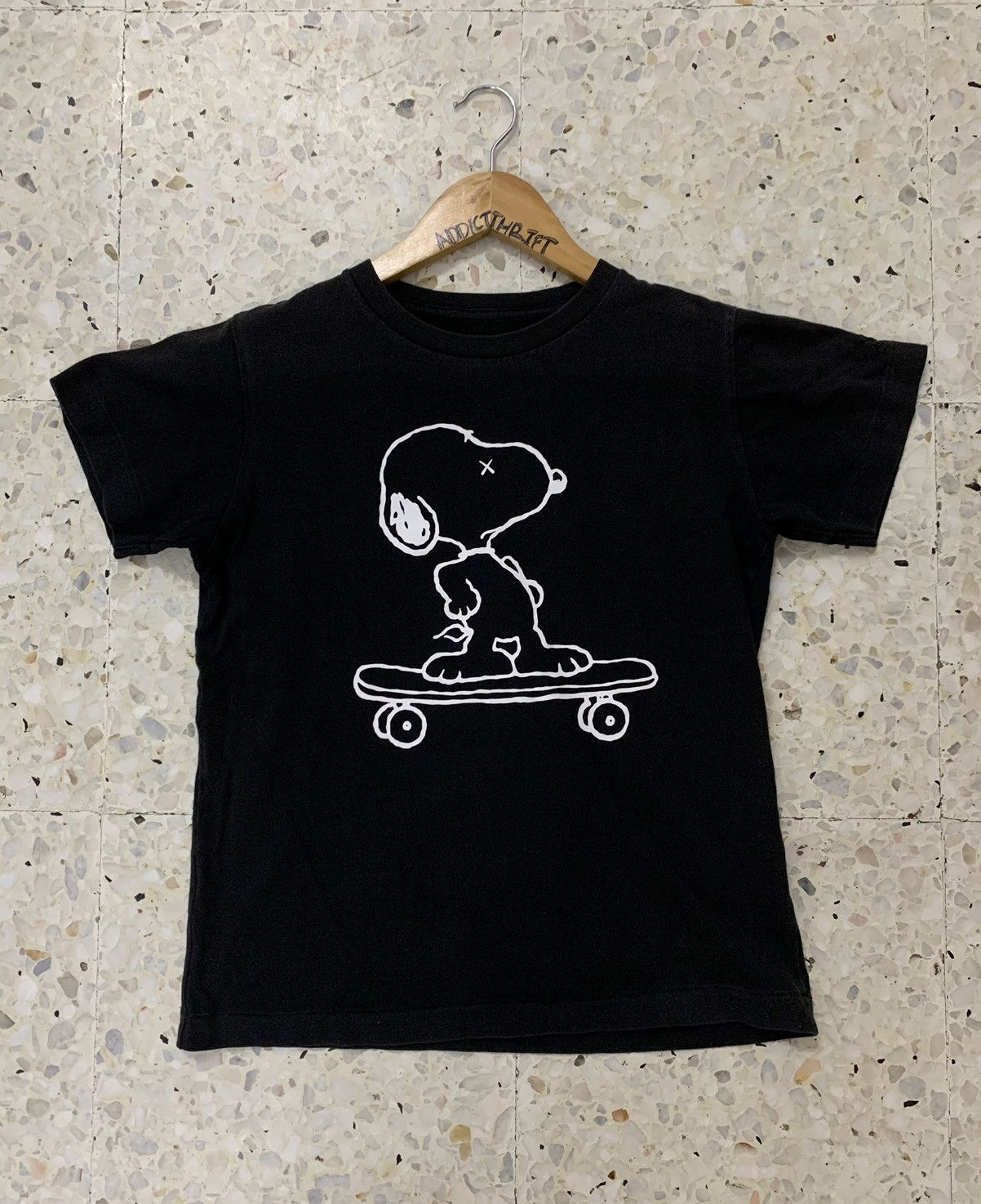 Kaws × Peanuts KAWS X PEANUT BIG LOGO Size US S / EU 44-46 / 1 - 1 Thumbnail
