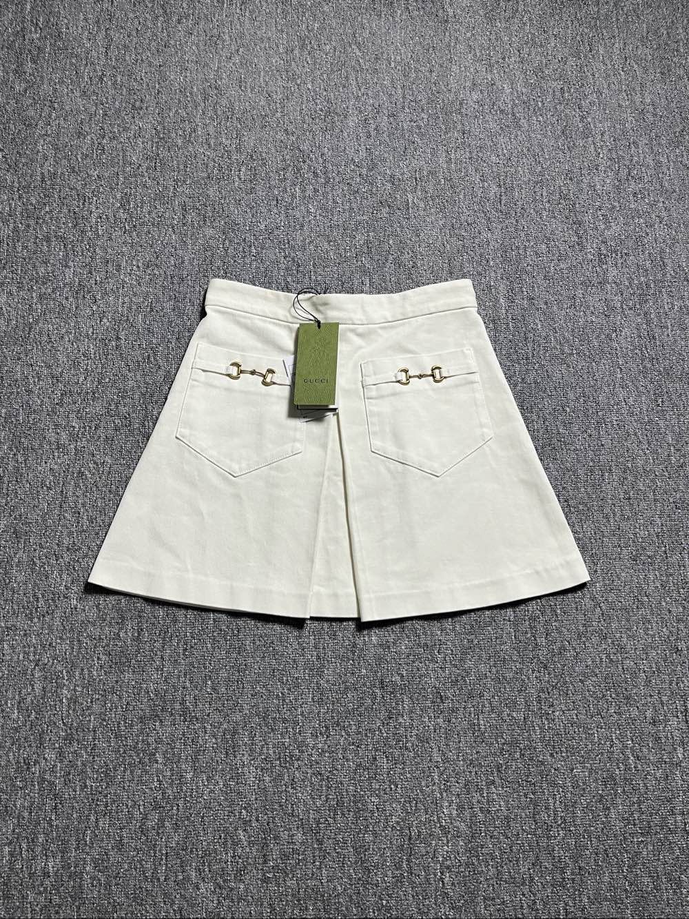 Gucci Gucci Horsebit Detail Cotton Mini Skirt Size 42 Size 28" / US 6 / IT 42 - 1 Thumbnail