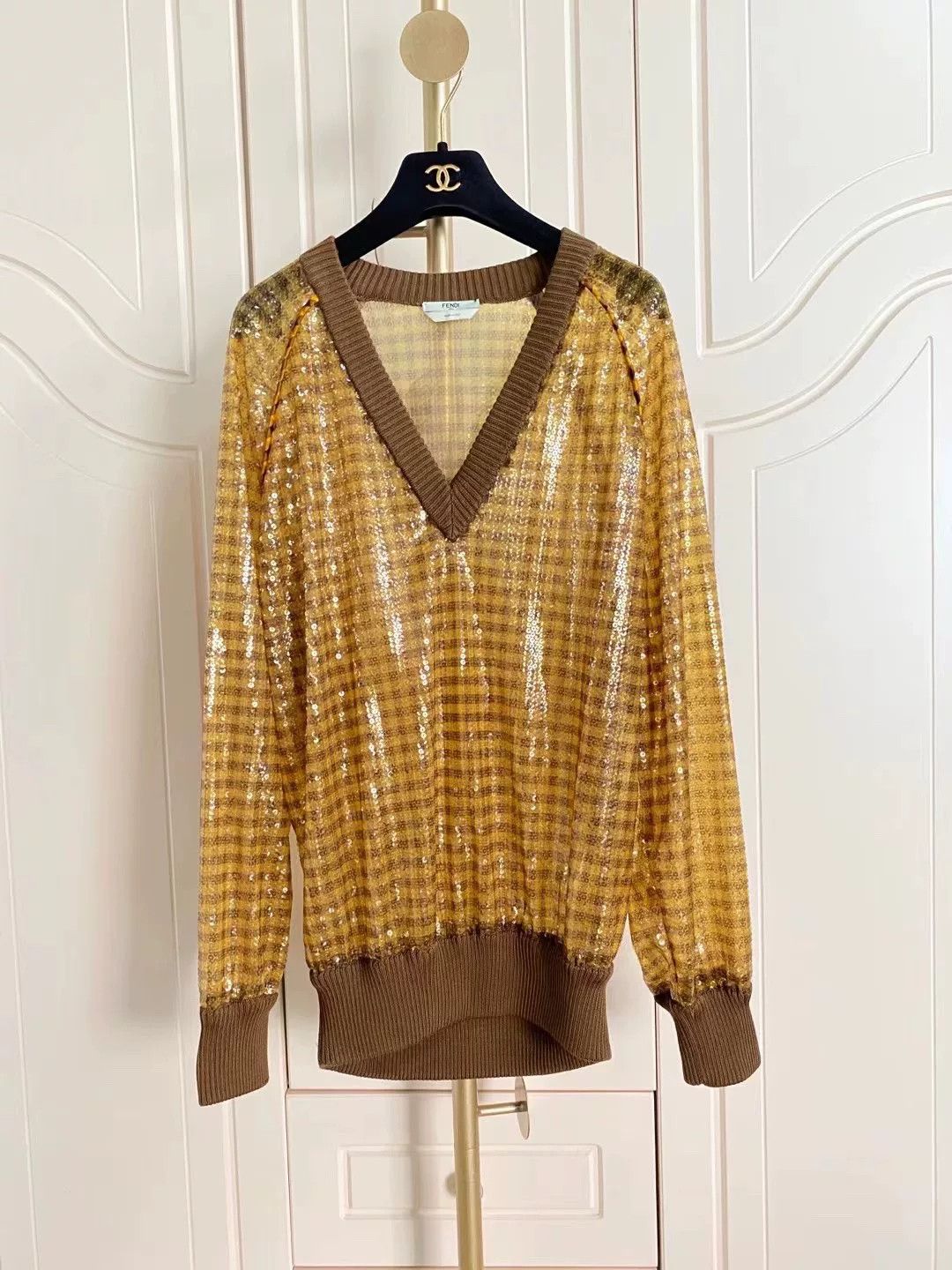 Fendi Fendi Sequin Embellished Sweatshirt Size US L / EU 52-54 / 3 - 1 Thumbnail