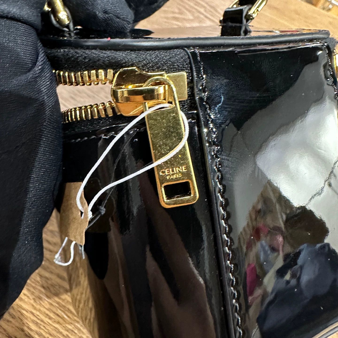Celine Celine APR95 Patent Triomphe Mini Box Black Gold Size ONE SIZE - 6 Thumbnail