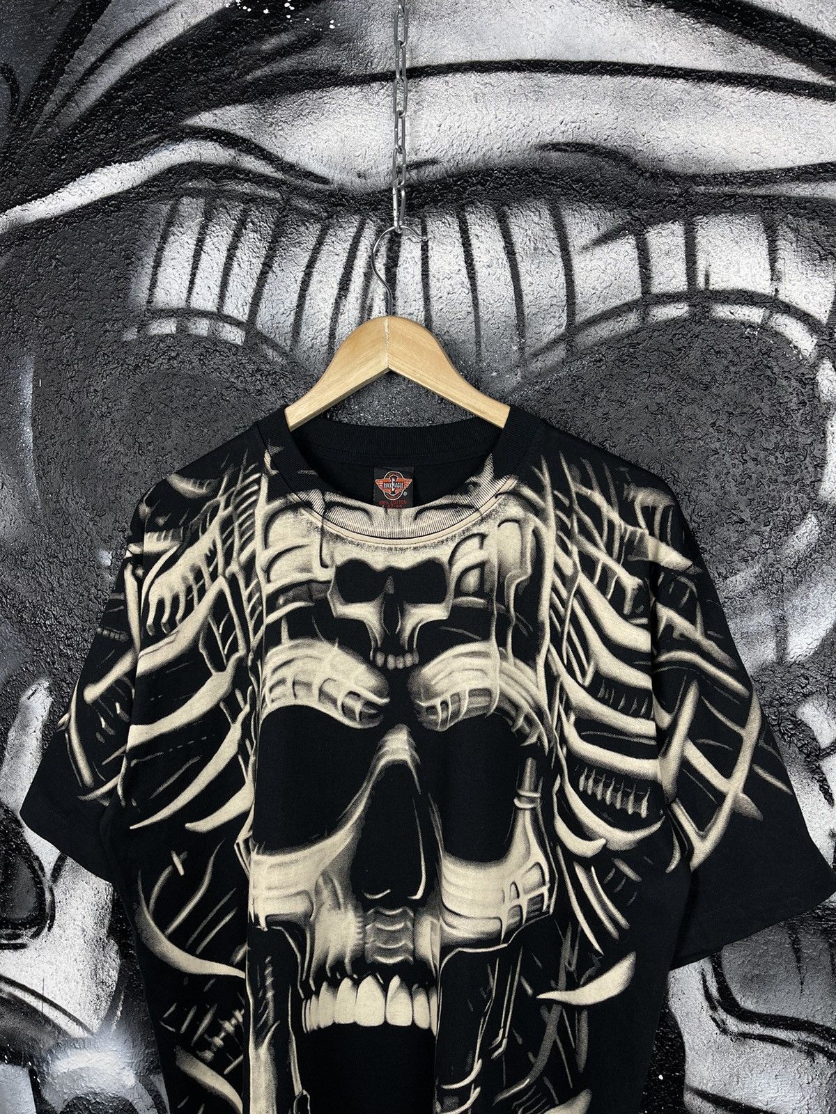 Vintage Vintage Rock Eagle Y2K Cotton Skull Overprinted T-Shirt Size US L / EU 52-54 / 3 - 2 Thumbnail
