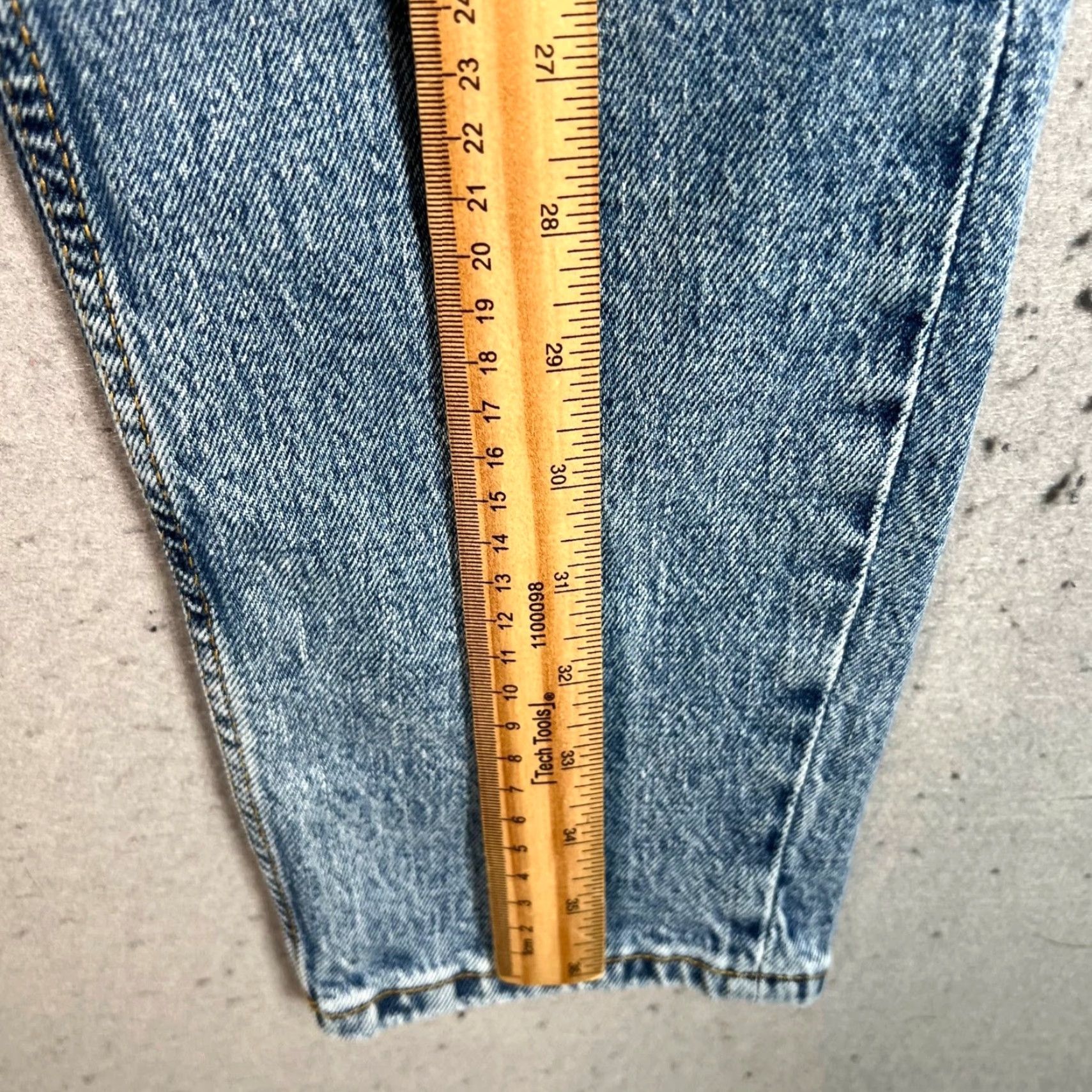 Mango Mango Jeans Size 4 Denim High-Waisted Mom Light Wash Womens Size 27" / US 4 / IT 40 - 6 Thumbnail
