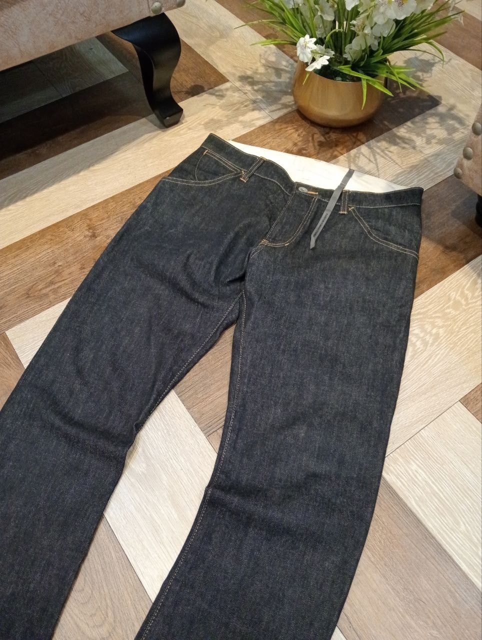 Kazuyuki Kumagai Attachment KAZUYUKI KUMAGAI ATTACHMENT JAPAN INDIGO CURVE JEANS Size US 32 / EU 48 - 4 Thumbnail