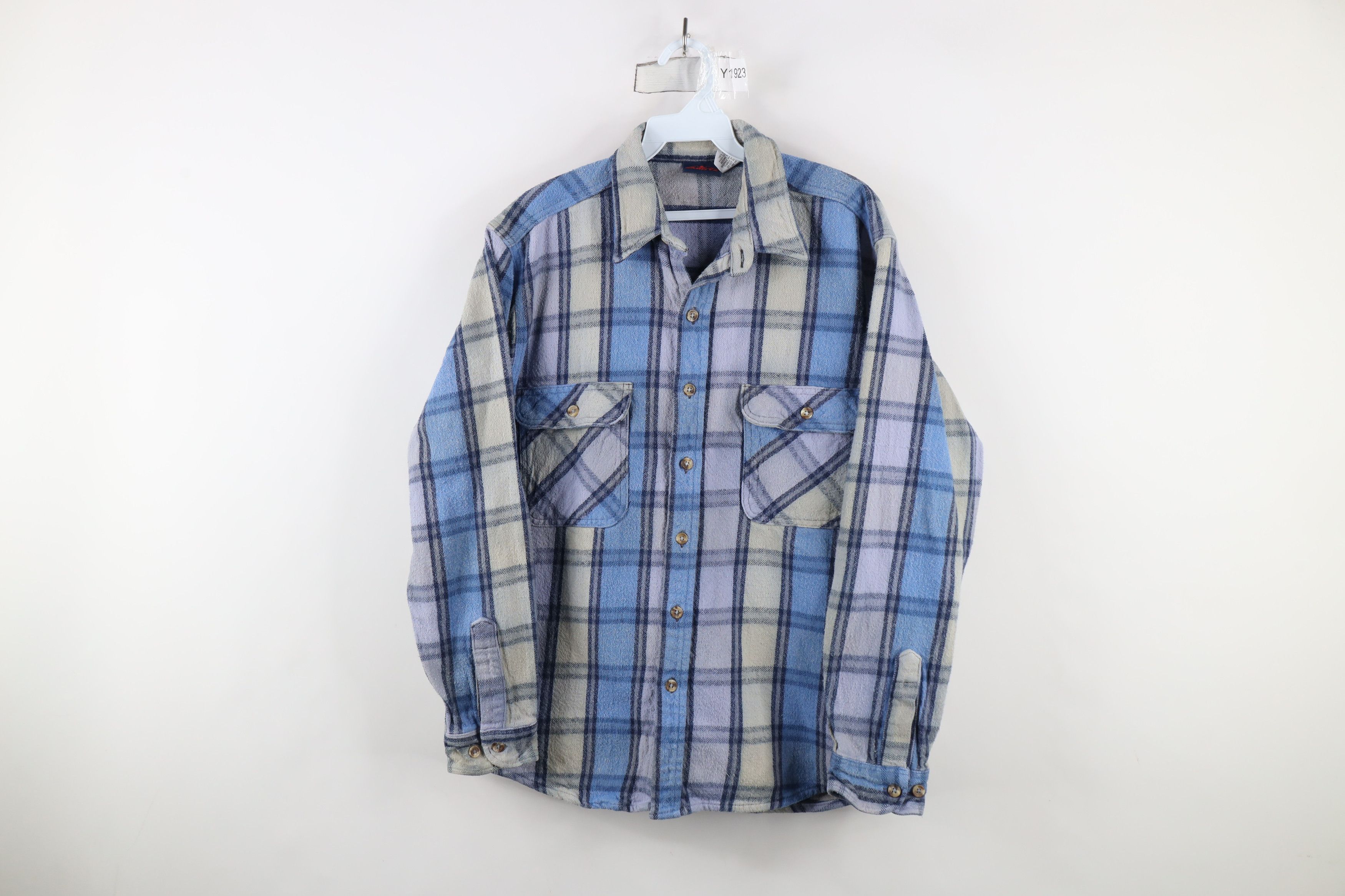 Vintage Vintage 90s Streetwear Heavyweight Button Shirt Plaid Size US L / EU 52-54 / 3 - 1 Thumbnail