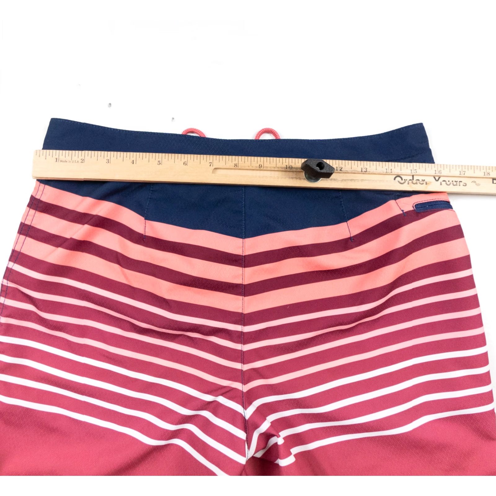 Vineyard Vines Vineyard Vines Board Shorts Mens 30 Red Swimwear Trunks Adult Outdoors Beach Size US 30 / EU 46 - 7 Thumbnail