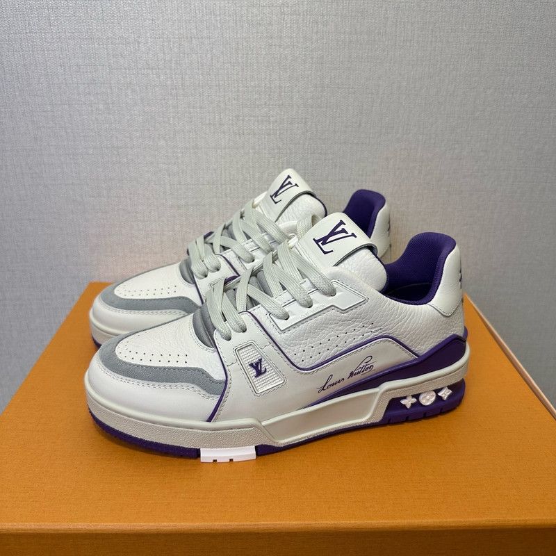 Louis Vuitton Louis Vuitton Classic Print Low-Top Trainers 0079 Size US 7 / EU 40 - 1 Thumbnail