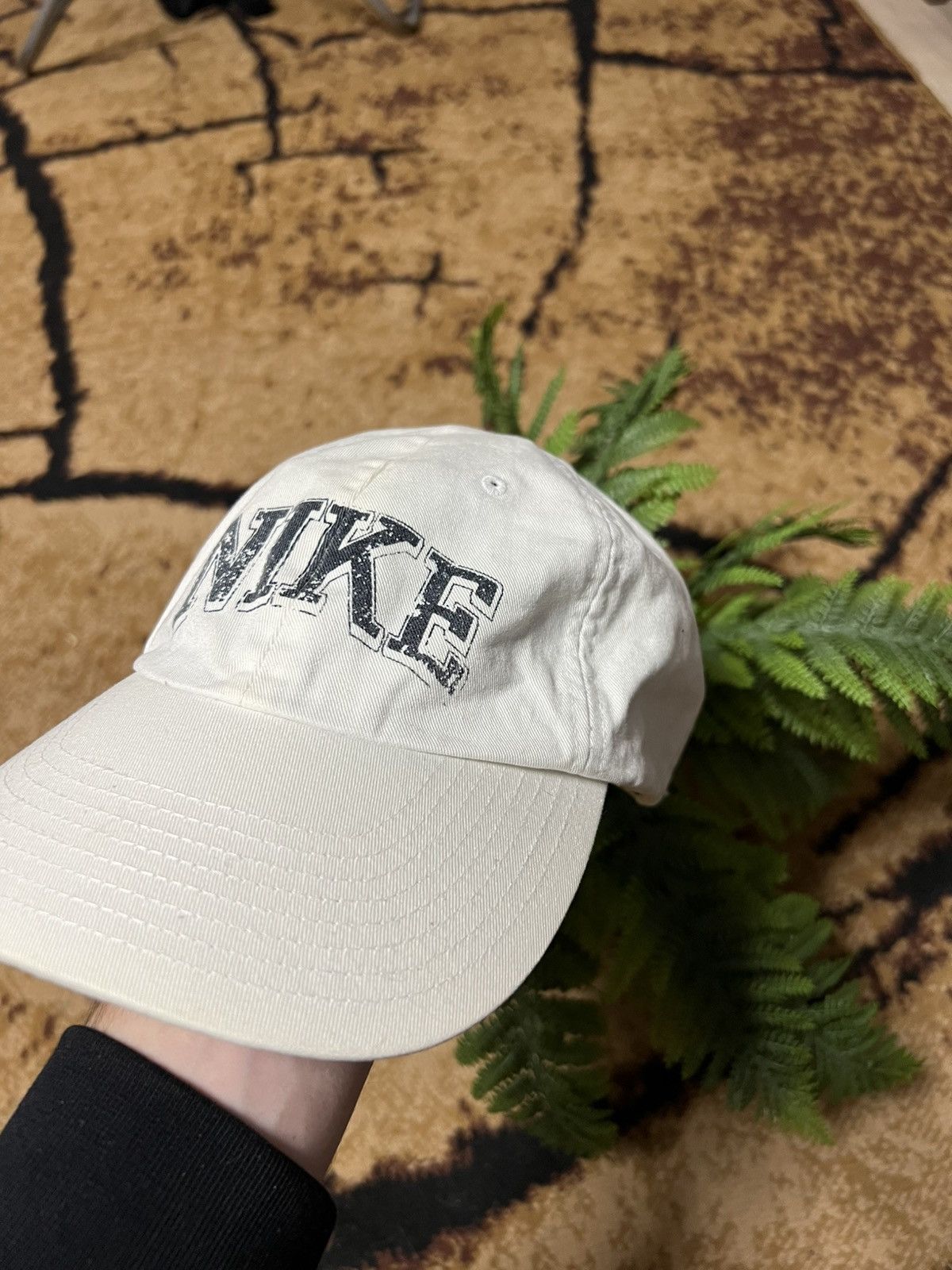 Nike × Vintage 90s Hat Vintage Nike Big Logo Retro hat Ceter Swoosh Rare Size ONE SIZE - 2 Thumbnail