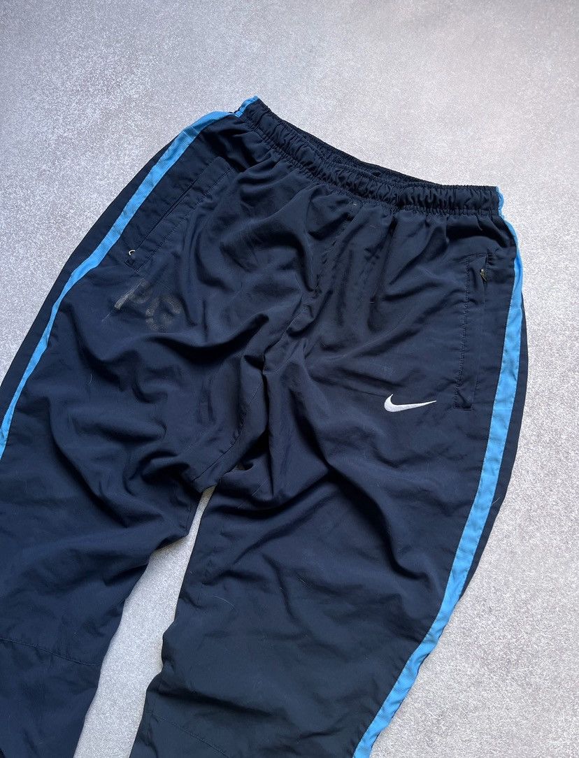 Nike × Vintage Vintage Nike Swoosh Baggy Nylon Trackpants Y2K XL Size US 36 / EU 52 - 3 Thumbnail