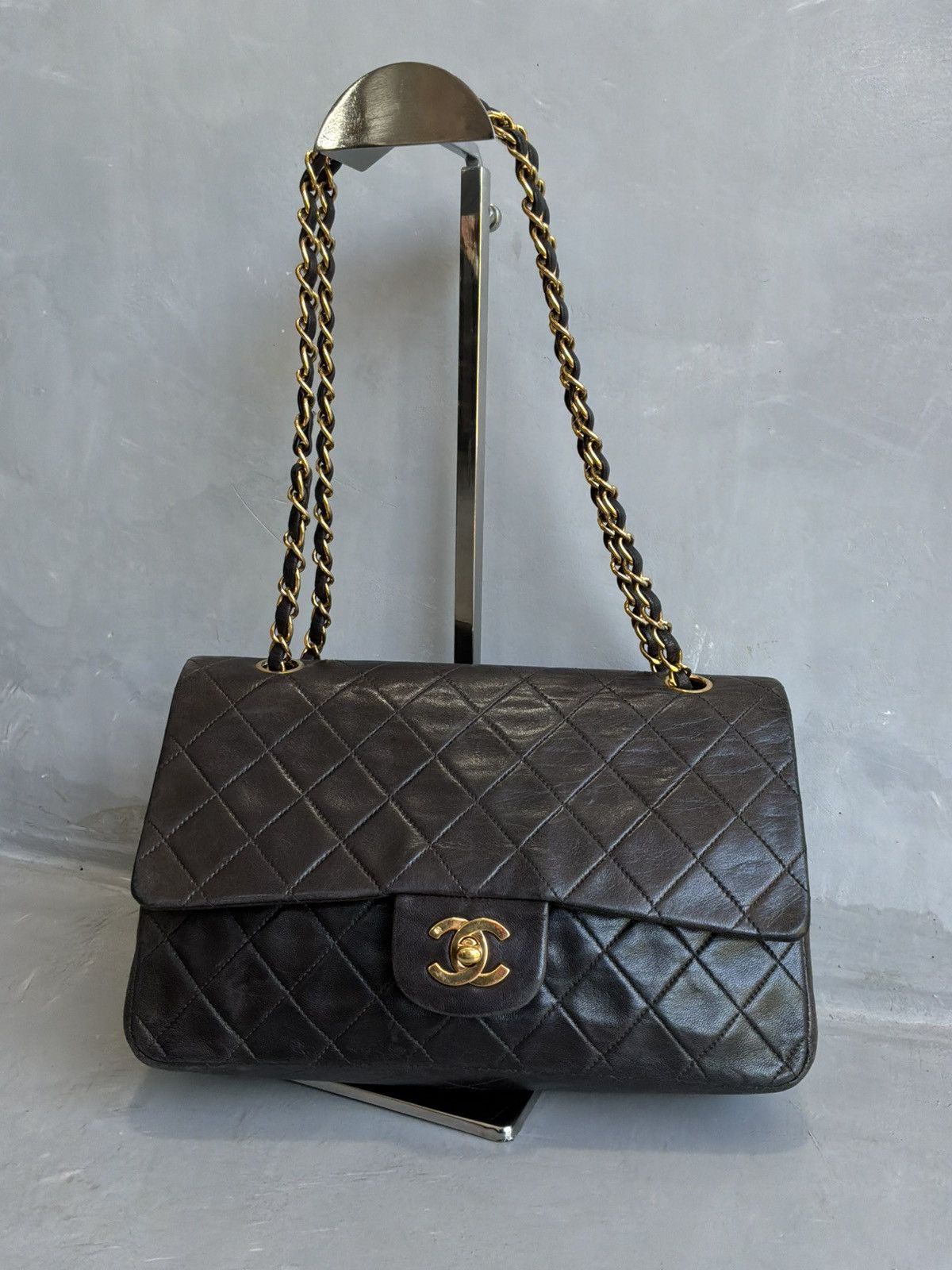 Chanel Old Chanel - Medium Dark Brown Double Flap GHW Shoulder Bag Size ONE SIZE - 1 Thumbnail