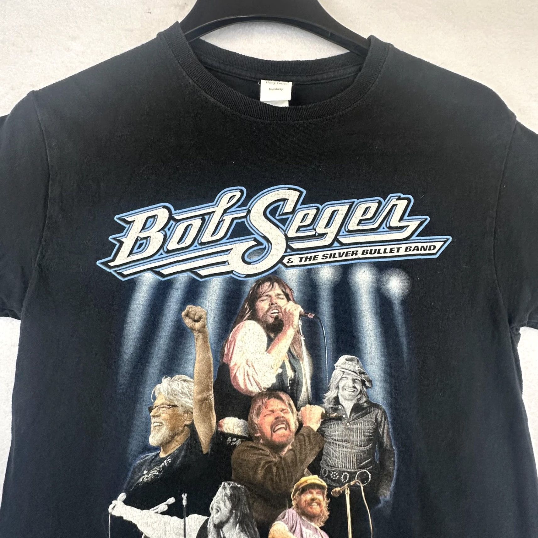 Gildan Bob Seger Roll Me Away Tour Shirt Mens Small Black 2018 Band Concert Rock Tee Shirt Mens Small Black 2018 Band Tour Tee Size US S / EU 44-46 / 1 - 4 Thumbnail