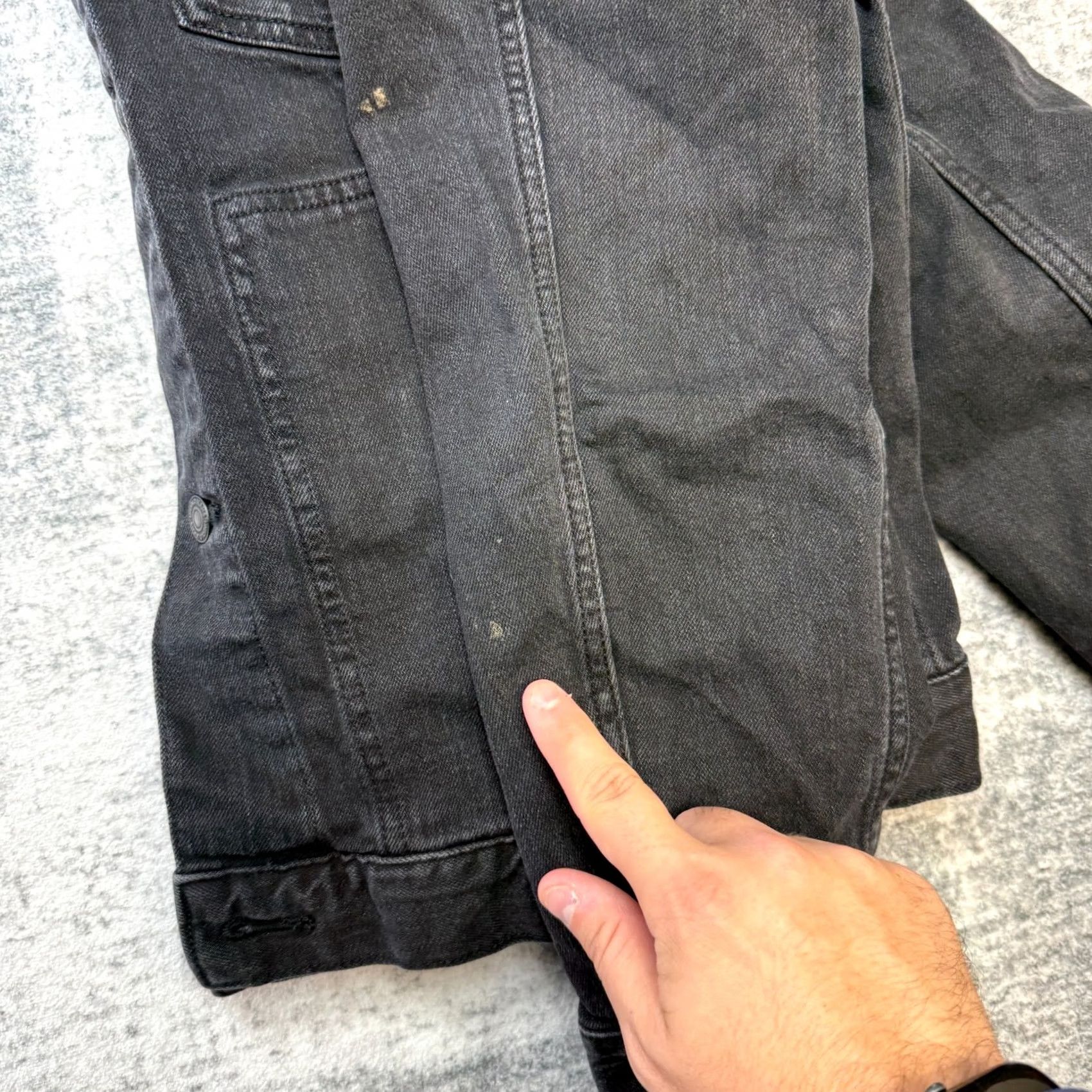 Uniqlo Uniqlo Jacket Mens L Black Denim Trucker Button Front Stretch Pockets Jacket Size US 33 - 6 Thumbnail