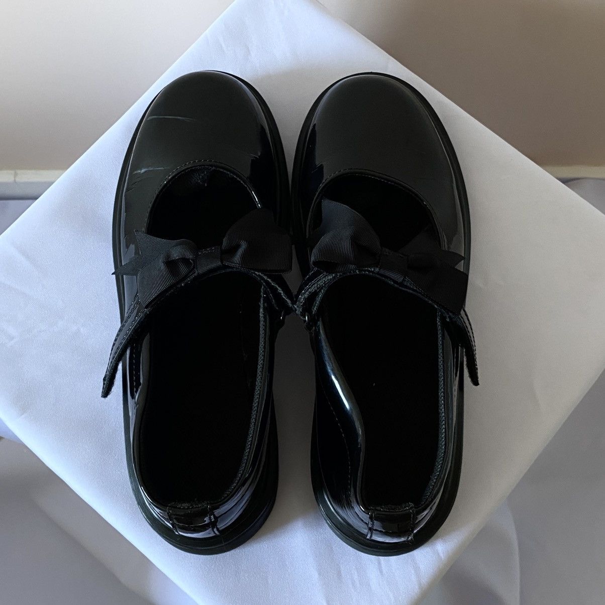 Dr. Martens Dr Martens Cute Bow Mery Janes Maccy II Grunge Shoes Sandals Size US 8.5 / IT 38.5 - 6 Thumbnail