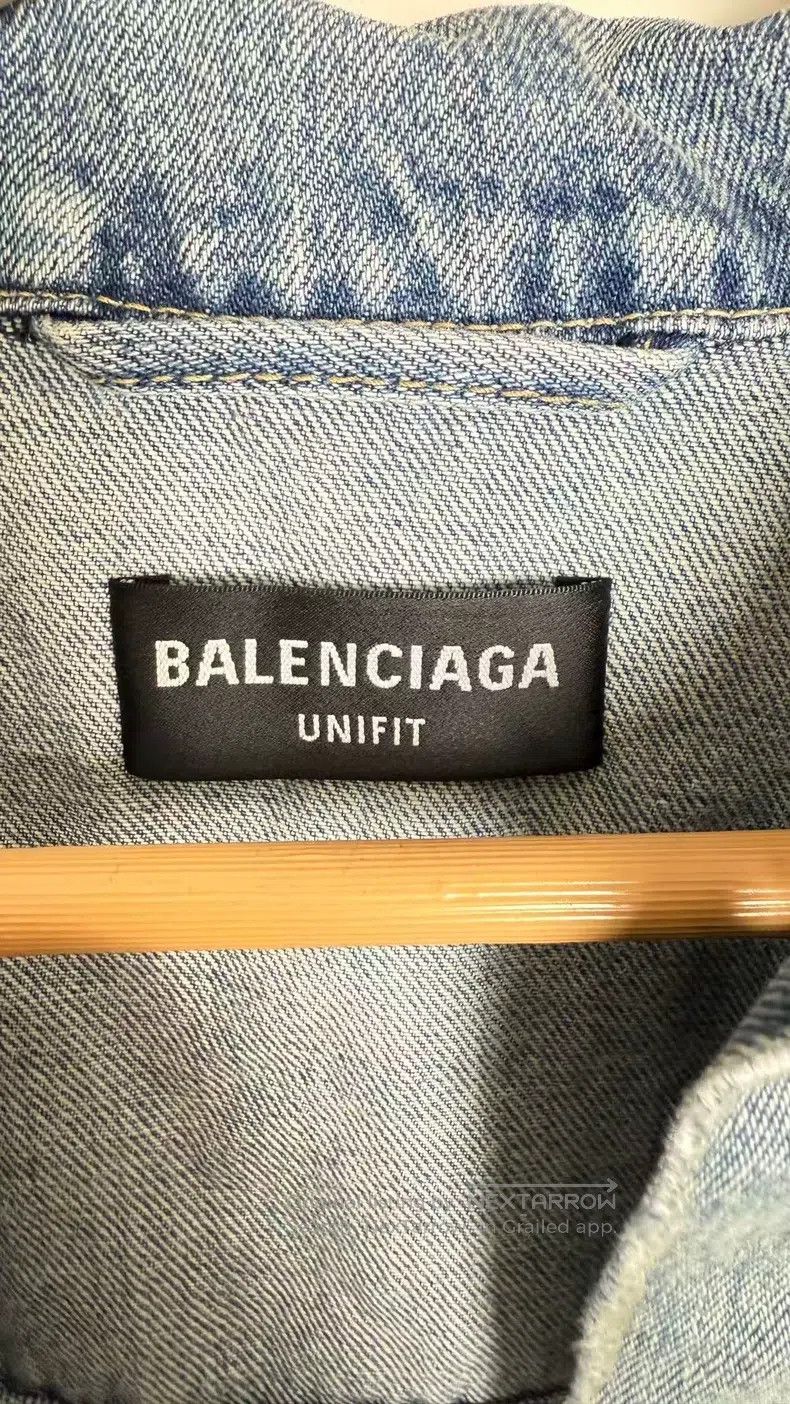 Balenciaga Balenciaga Water-washed effect denim jacket women's blue Size S / US 4 / IT 40 - 2 Thumbnail
