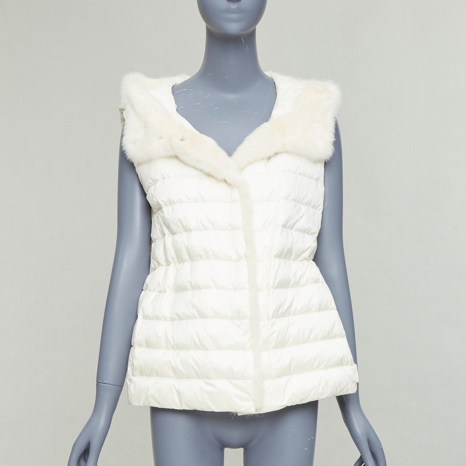 Moncler MONCLER Beurre Gilet cream fur trim goose down puffer vest Sz1 Size S / US 4 / IT 40 - 1 Thumbnail