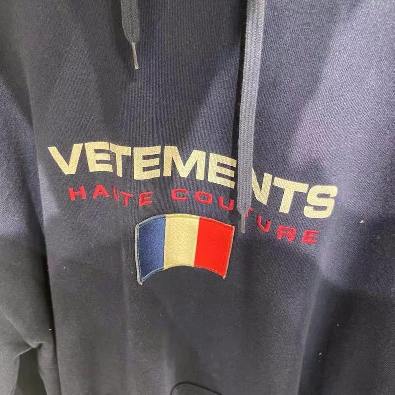 Vetements Vetements Flag 17fw Flag Sweatshirt Size US M / EU 48-50 / 2 - 4 Thumbnail