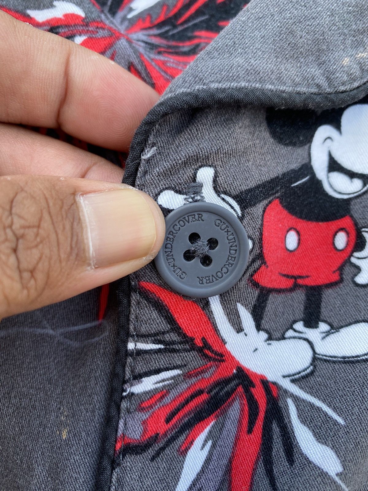GU × Undercover Rare GU x Undercover Mickey Mouse Buttons Shirt Size US L / EU 52-54 / 3 - 7 Thumbnail