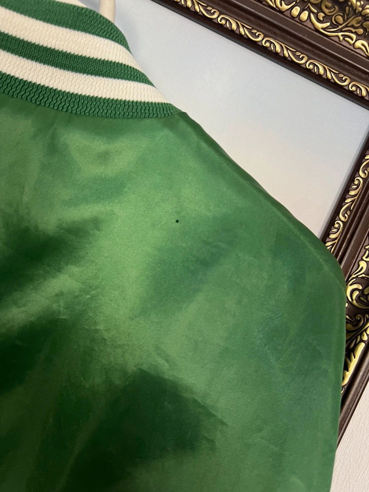 Chalk Line Vintage Chalk Line Boston Celtics NBA Green Bomber Jacket Size US L / EU 52-54 / 3 - 7 Thumbnail