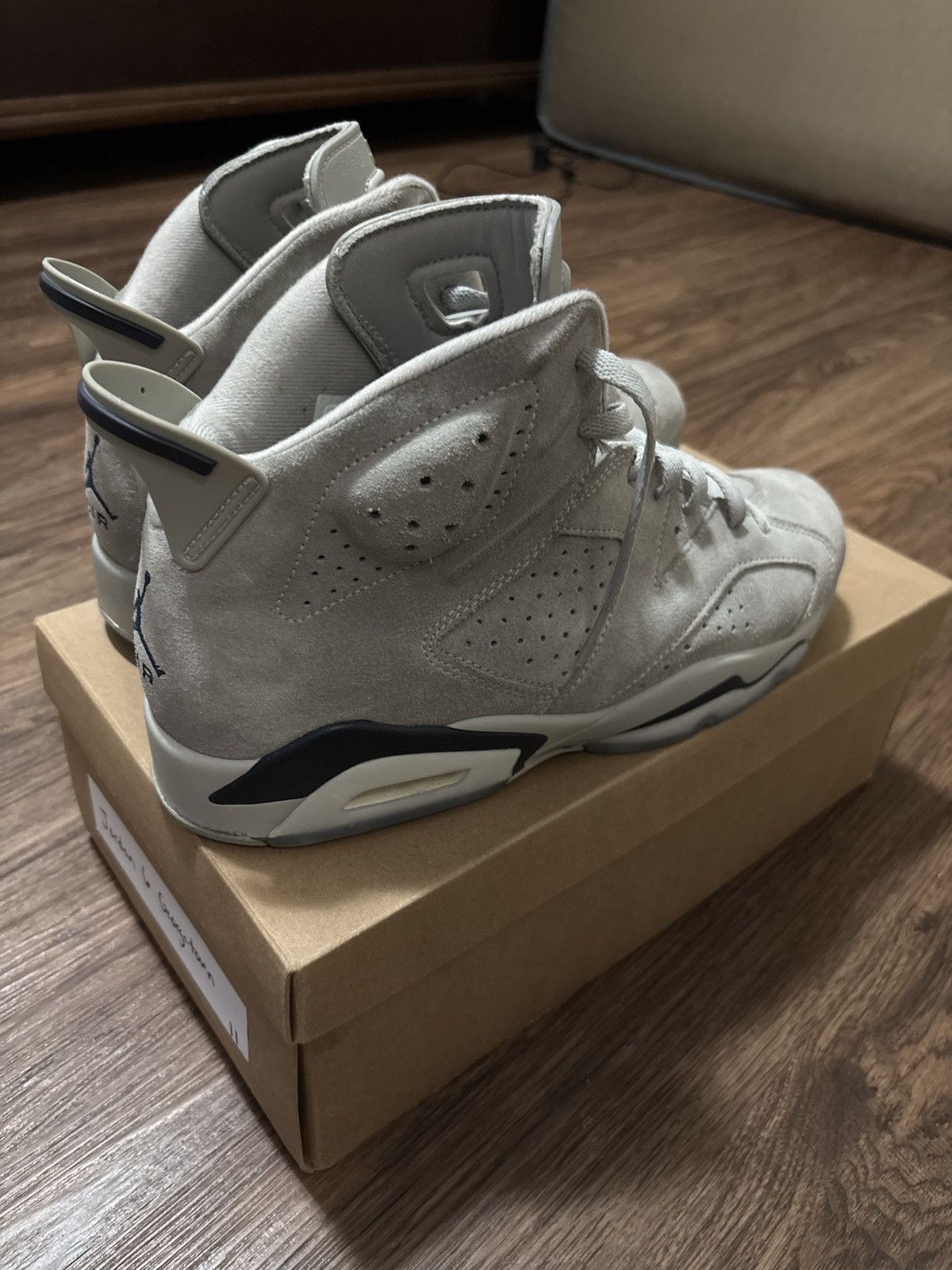 Jordan Brand Georgetown Jordan 6 Size US 11 / EU 44 - 11 Thumbnail