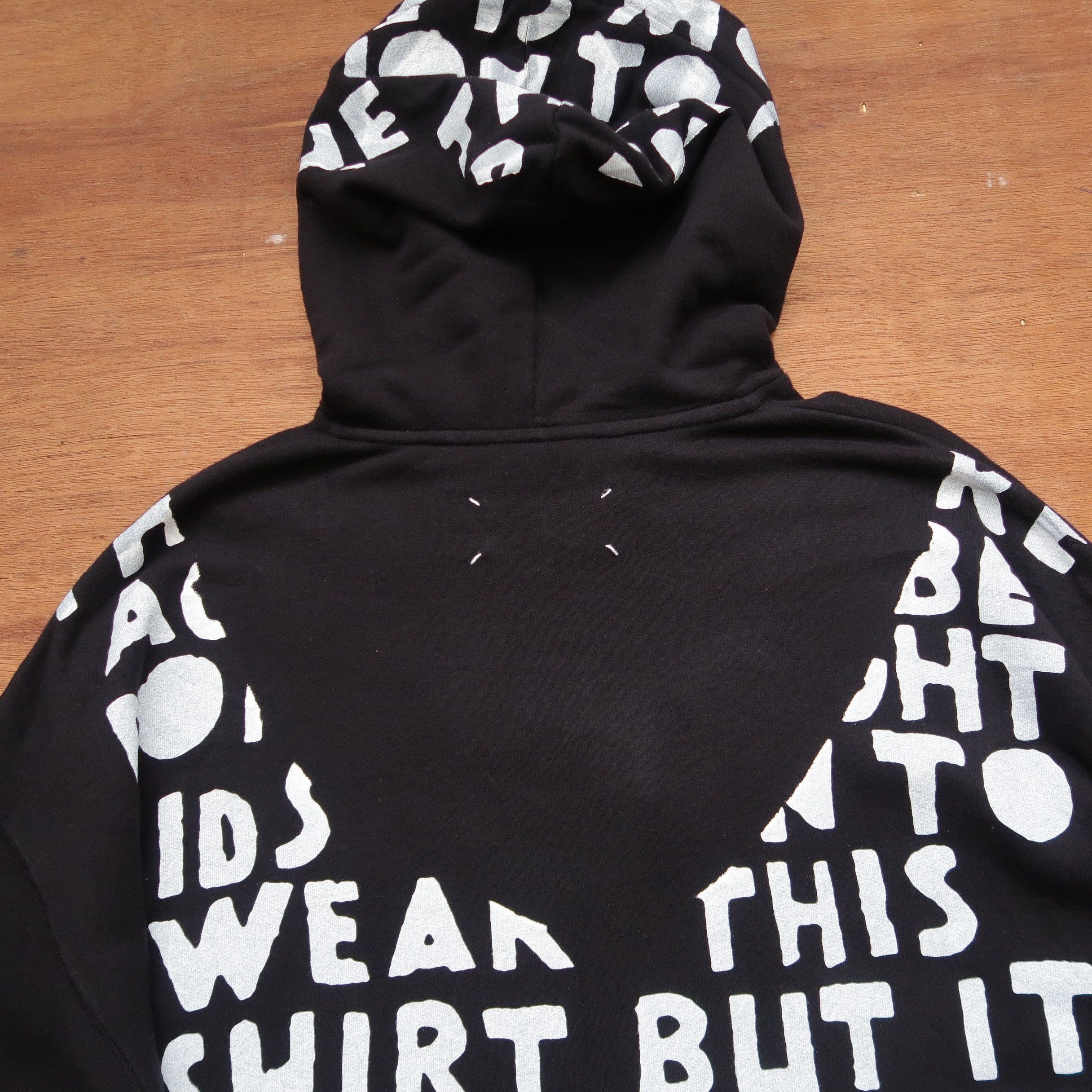 Maison Margiela Runaway SS 2019 Aids Awareness Oversized Hoodie Size US S / EU 44-46 / 1 - 13 Thumbnail