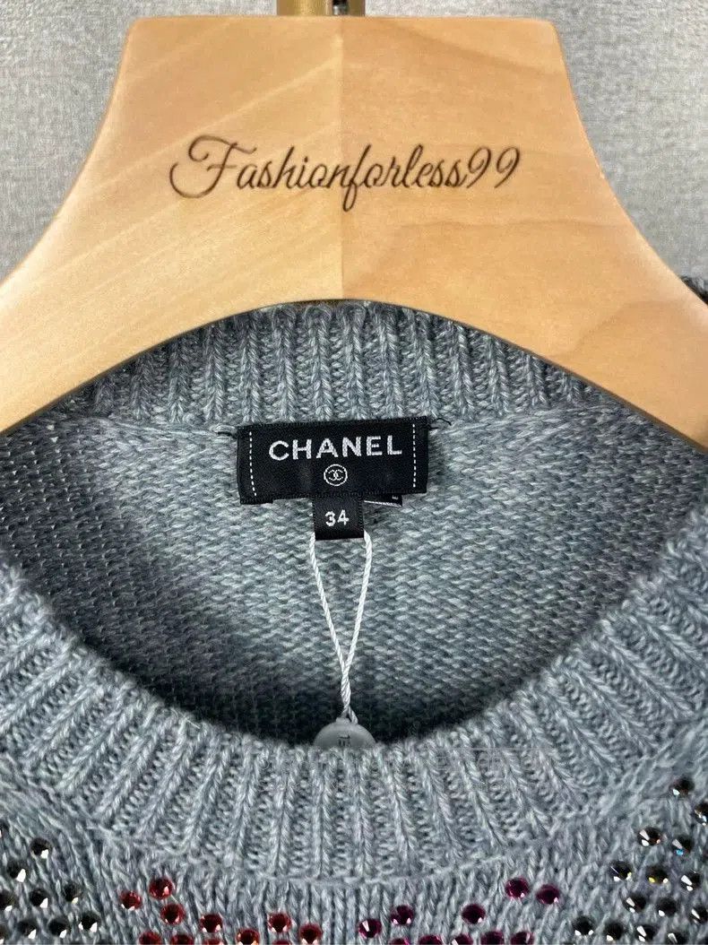 Chanel Chanel Gray Crystal Logo Long Sleeve Sweater. Size US S / EU 44-46 / 1 - 4 Thumbnail