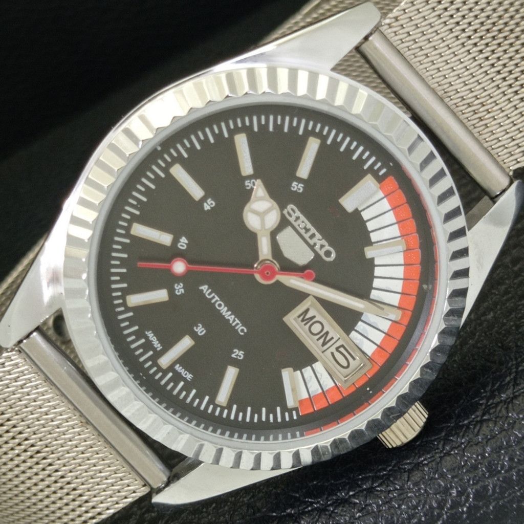 Seiko REFURBISHED VINTAGE SEIKO 5 AUTO JAPAN MENS WATCH a440678 Size 38 - 1 Thumbnail