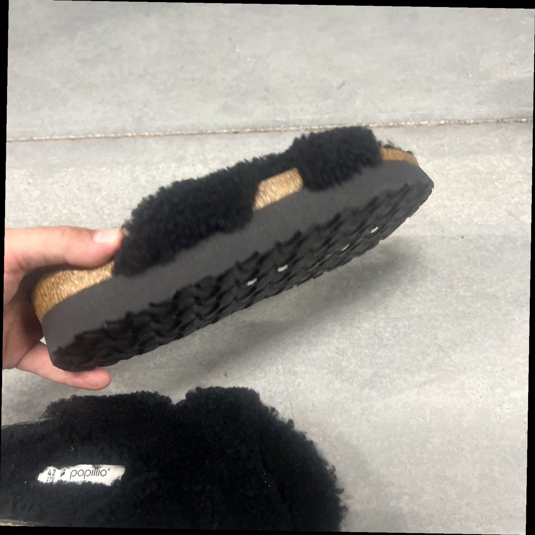 Birkenstock Birkenstock Papillio Daytona Genuine Shearling Fur Sandals Black SZ 42 Ladies 11 Size US 11 / IT 41 - 7 Thumbnail