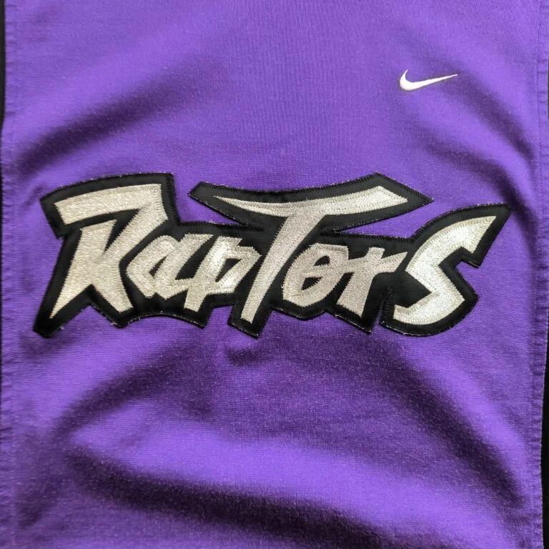 Nike Toronto Raptors Nike NBA shooting shirt size L Size US L / EU 52-54 / 3 - 4 Thumbnail