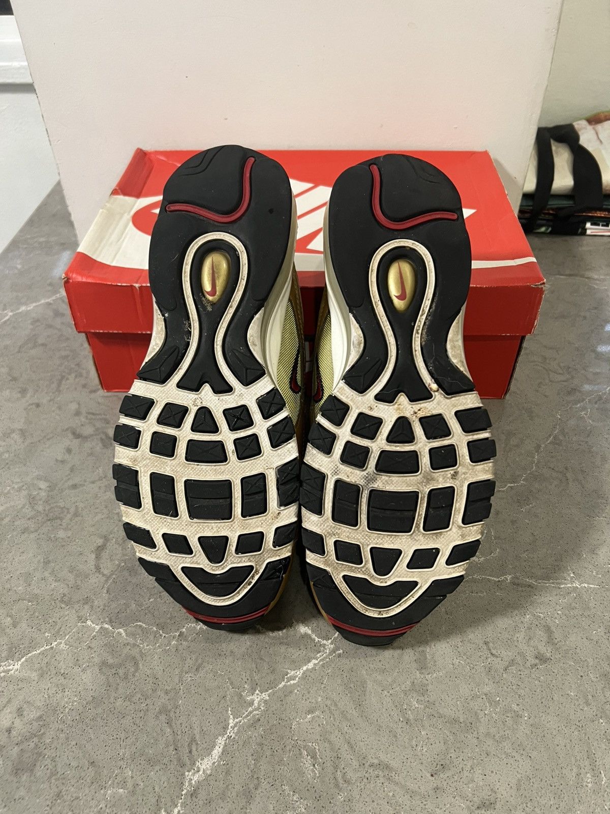 Nike Nike Air Max 97 Italy Metallic Gold Size US 8 / EU 41 - 8 Thumbnail