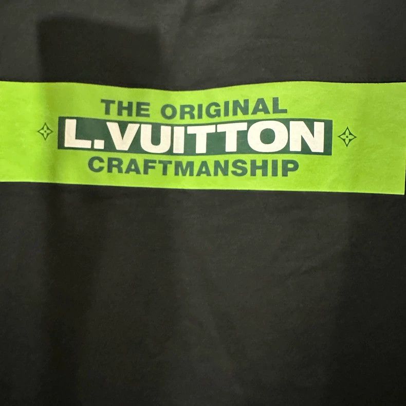 Louis Vuitton Louis Vuitton Green Arrow Short Sleeves Size US XXL / EU 58 / 5 - 3 Thumbnail