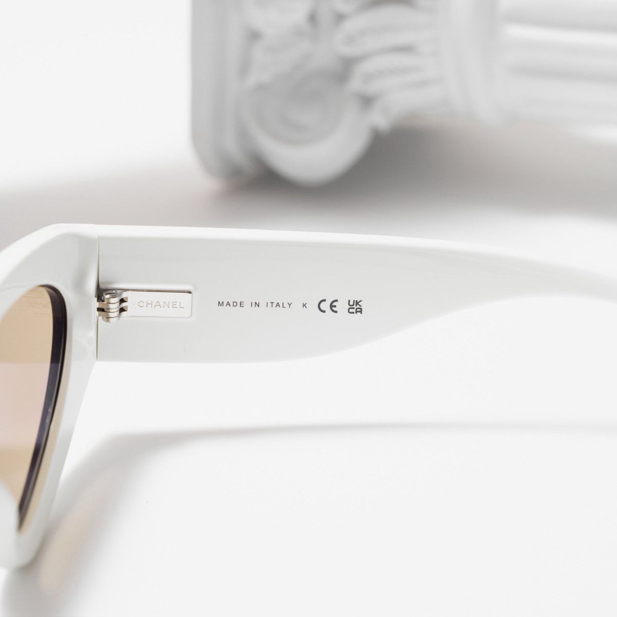 Chanel CHANEL 0CH6056 165653 SUNGLASSES Size ONE SIZE - 4 Thumbnail