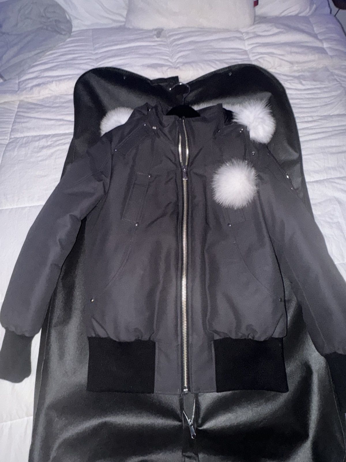 Moose Knuckles Original Debbie Bomber Fur Size L / US 10 / IT 46 - 5 Thumbnail