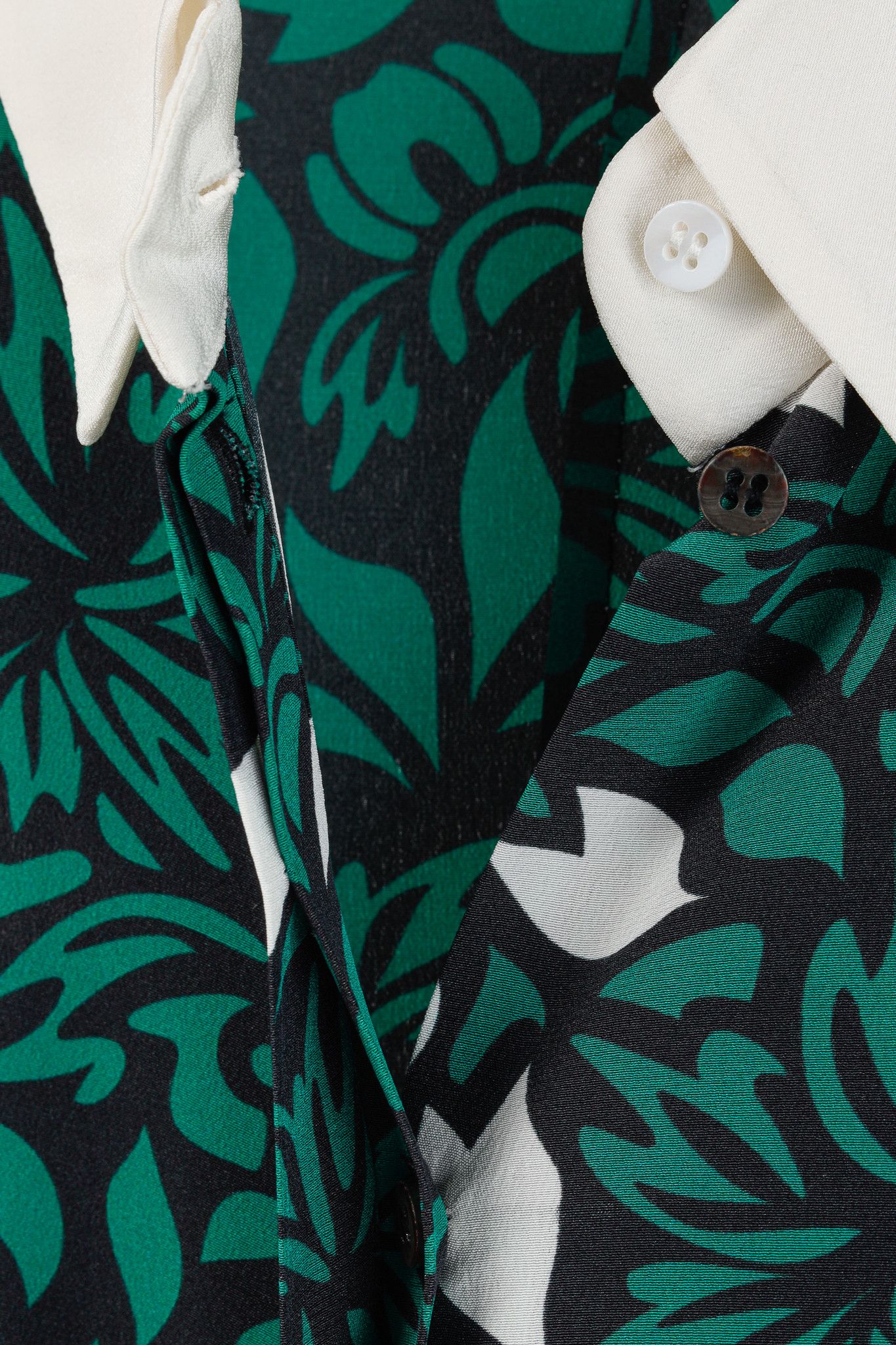 DOROTHEE SCHUMACHER Dorothee Schumacher Botanical Silk Collar & Cuff Blouse Size S / US 4 / IT 40 - 8 Thumbnail