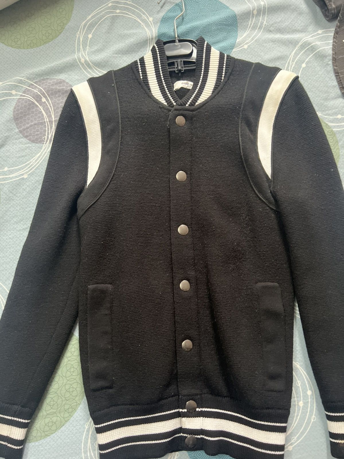 Givenchy Givenchy Logo Varisity Size US S / EU 44-46 / 1 - 2 Thumbnail