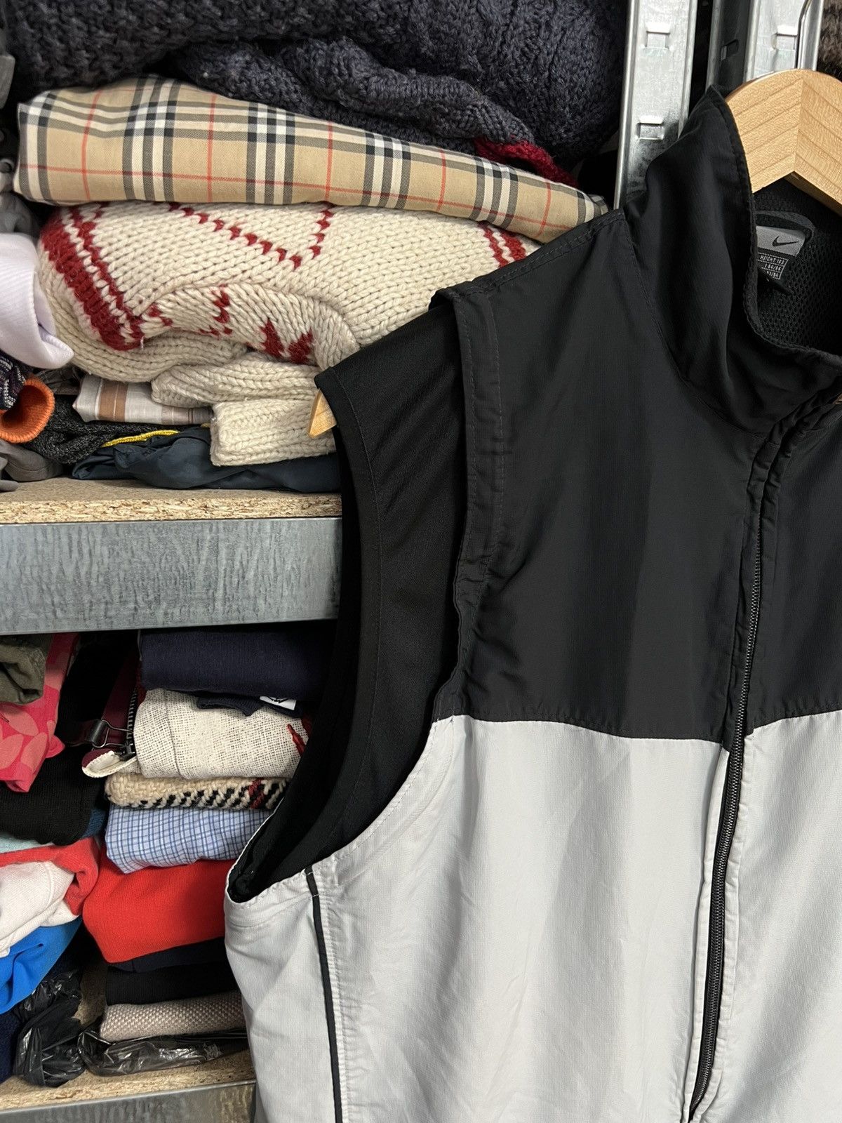 Nike × Vintage Nike Vintage Convertible Nylon Track Jacket Windbreaker Vest Size US L / EU 52-54 / 3 - 5 Thumbnail