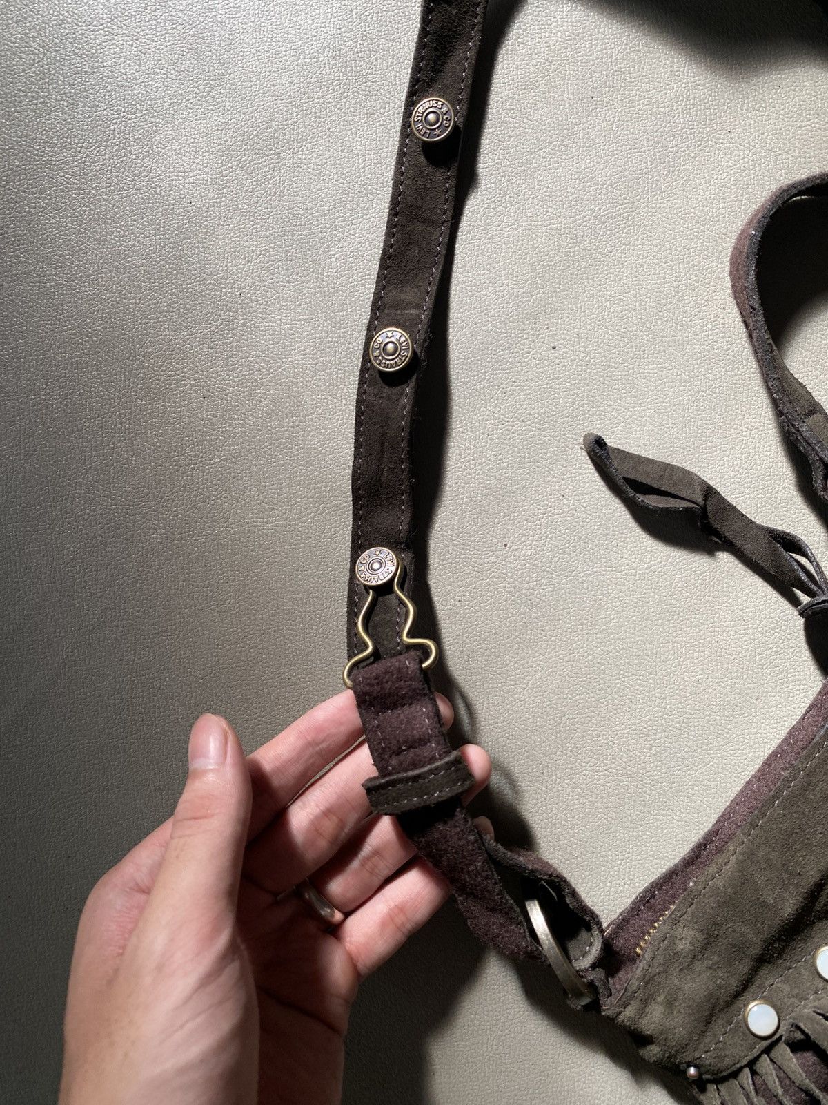 If Six Was Nine × Levi's Levis Suede Fringed Sling Bag Ifsixwasnine Kmrii Style Size ONE SIZE - 4 Thumbnail