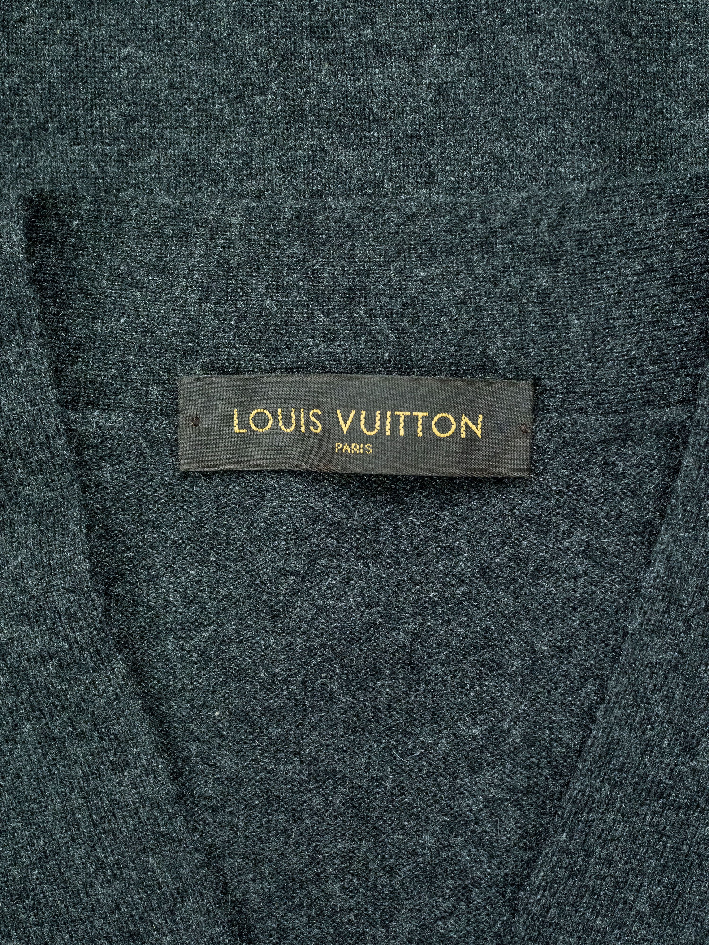 Louis Vuitton Louis Vuitton Charcoal Grey Cashmere V-Neck Pullover Size US M / EU 48-50 / 2 - 5 Thumbnail