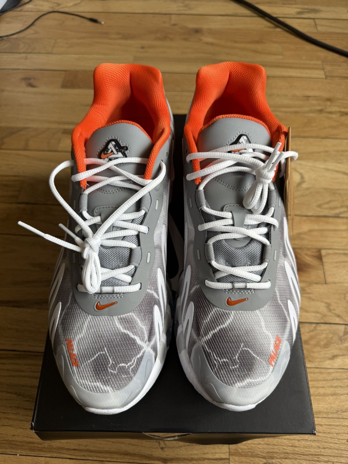 Palace Air Max DN8 SP (2025) Size US 11.5 / EU 44-45 - 2 Thumbnail