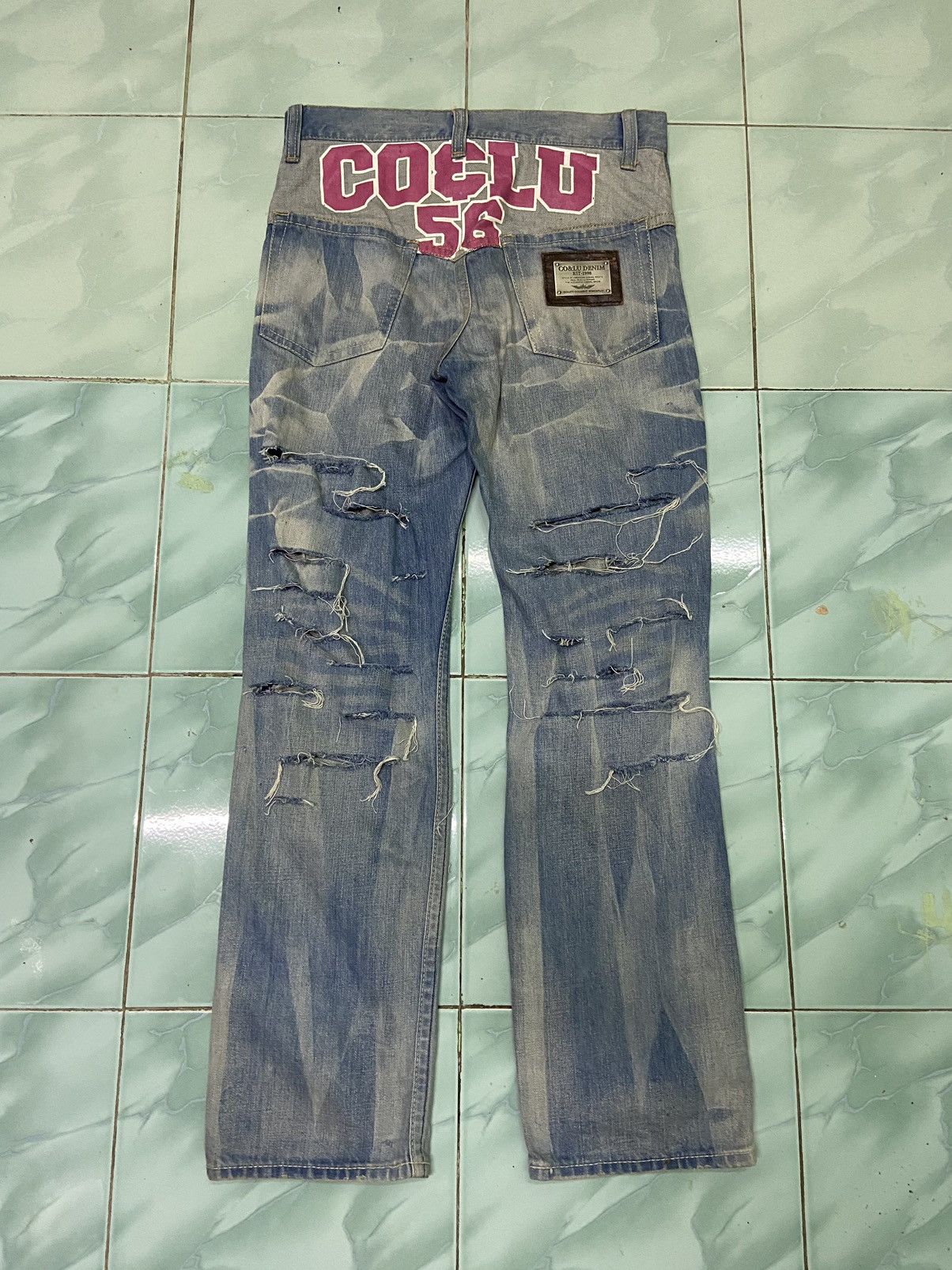 Japanese Brand Steals Distressed Denim Co & Lu jeans washed faded Size US 31 - 1 Thumbnail