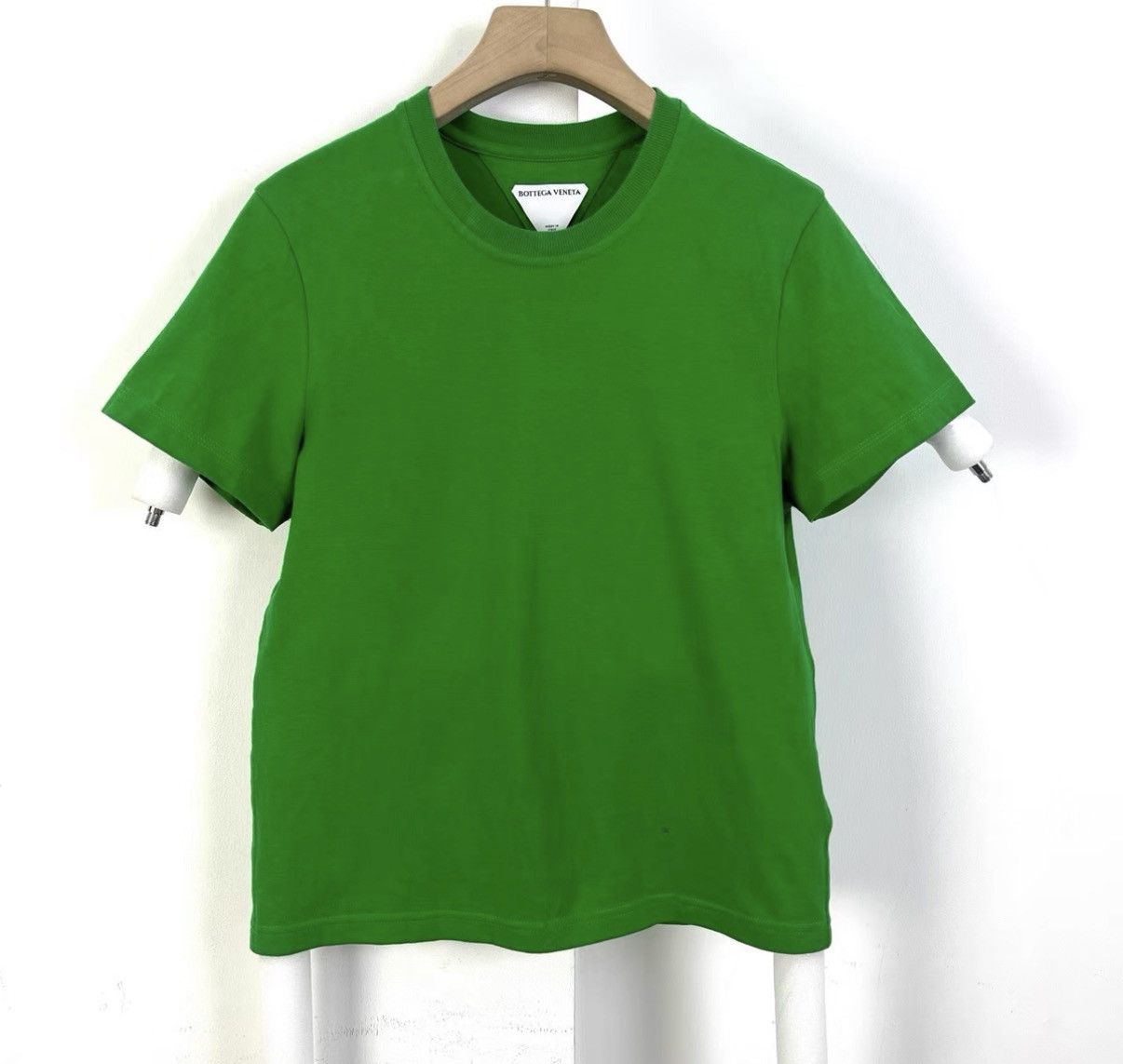 Bottega Veneta Bottega Veneta BV Back Embroidered Green Short Sleeve K12 Size XS / US 0-2 / IT 36-38 - 1 Thumbnail