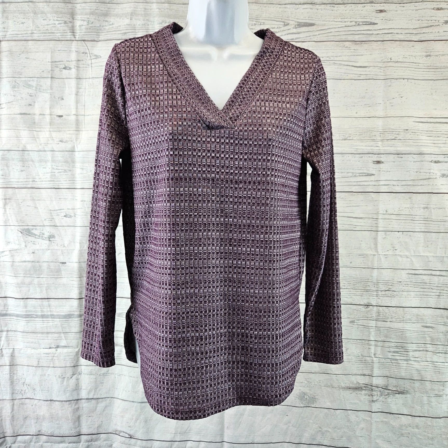 Loft LOFT Ann Taylor Womens Top V-Neck Long Sleeve Purple Size S Polyester Viscose Blend T-Shirt Size S / US 4 / IT 40 - 2 Thumbnail