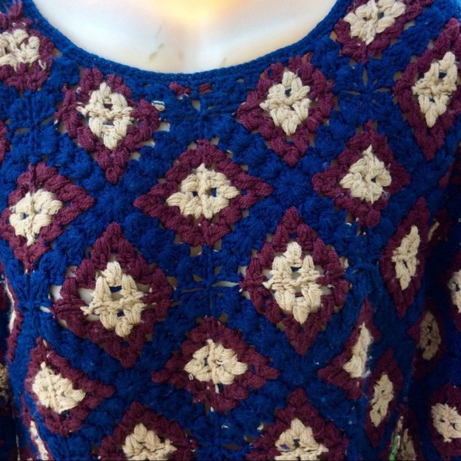 Elizabeth and James ELIZABETH & JAMES CROCHET GRANNY SQUARE SWEATER L Size US L / EU 52-54 / 3 - 2 Thumbnail
