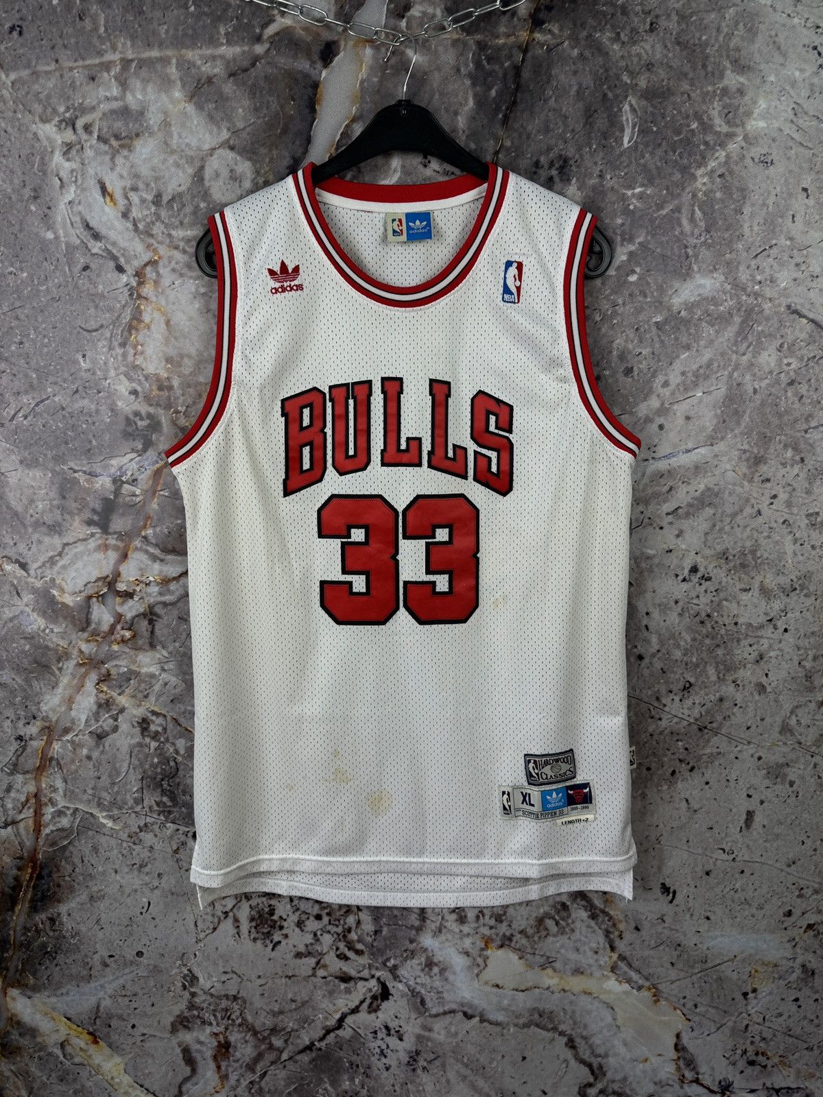 バスケタンクトップ　BULLS 33 Adidas Adidas NBA Bulls Scottie Pippen #33 Jersey XL Vintage | Grailed