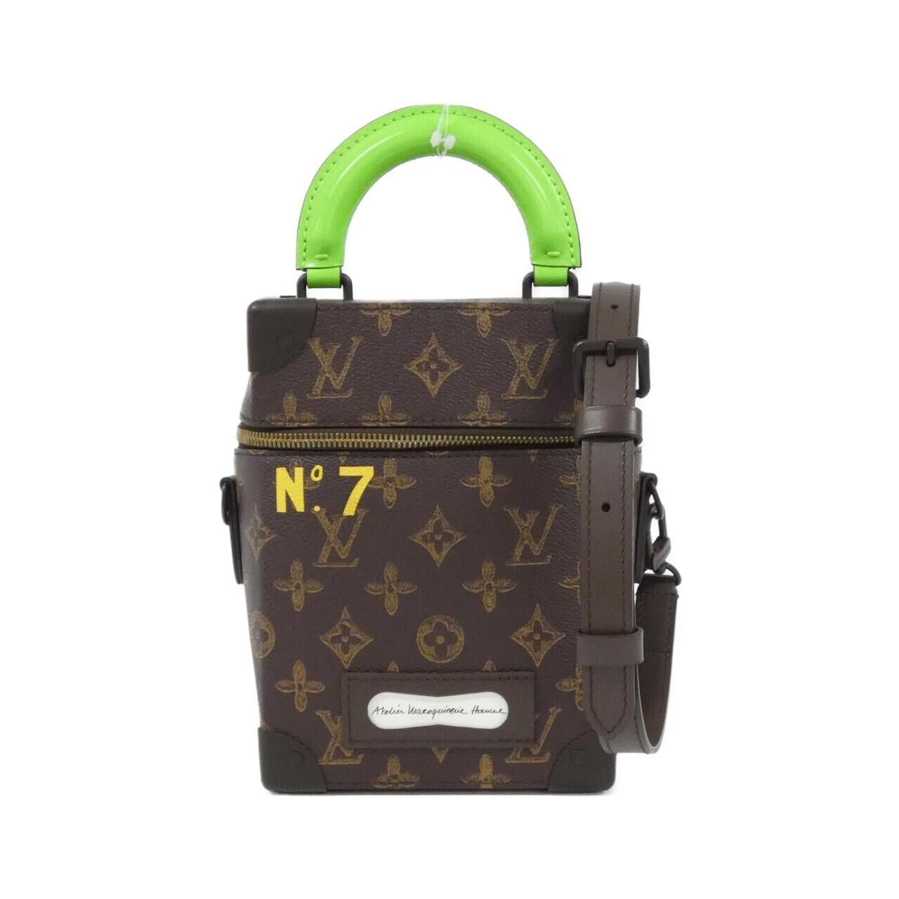 Louis Vuitton Louis Vuitton Louis Vuitton Monogram Vertical Box Trunk Bag Textile Crossbody Bag M59664 DUTY FREE for USA Size ONE SIZE - 1 Thumbnail